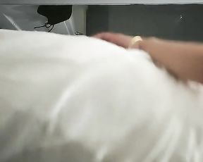 【换妻探花】，今夜酒店约单男，3P，黑丝，看自己老婆在别的男人胯下呻吟，激情四射高潮迭起，场场精彩.mp4