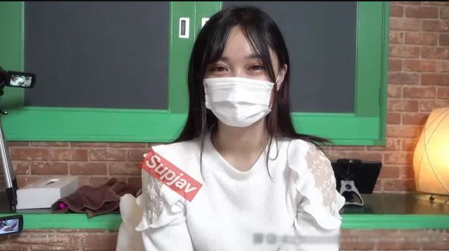 FC2PPV 2782396 ☆ 又是18岁JD整洁的女士☆ 娇小○ 敏感的群玩 苗条的身体感觉