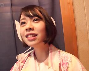 【日本AV 】SDAM-059 箱根温泉郷で見つけたEカップオーバーの女学生の皆さん タオル一枚男湯入ってみま