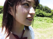 【日本AV】SUN-026 愛嬌精飲 與美味般吞精的絶對美少女露出散步 恵けい