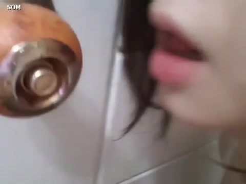 人不可貌相,看不出这姑娘人小B好大