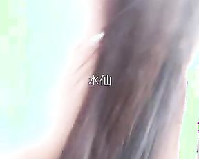骚货妹子穿着真空透明内衣在车里勾引司机操她 加V 17136993249