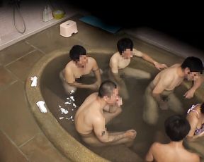 SVDVD-440 羞恥！巨乳限定！強制混浴露天風呂 混浴温泉に全裸で強制入浴！_5