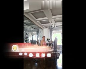 椅子旁爆操透明高叉泳衣马尾辫贱货露脸后入女上内射干的很激情