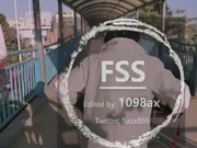 最近火爆推特露出网红FSS『冯珊珊』新任务挑战和闺蜜全裸天桥露出 路边遛狗路人都看懵逼了 高清1080P原版